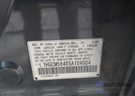 2005 Honda Accord 2.4 Lx from USA, damaged, VIN 1HGCM56465A104004